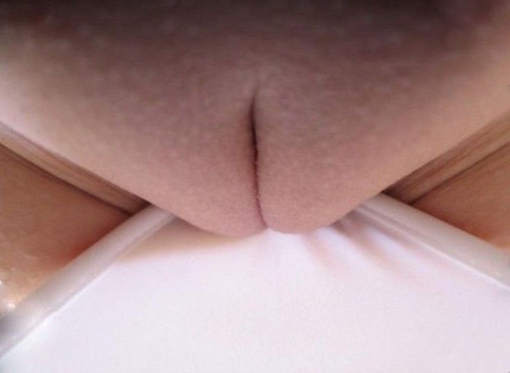 13717