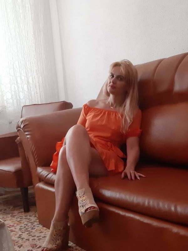 امرأة كبيرة تعرض Minilien_371_1000